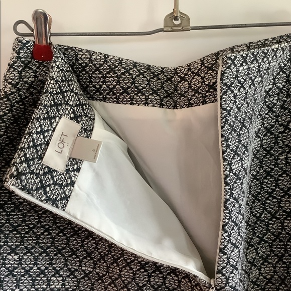 Loft lined skirt - Picture 2 of 2